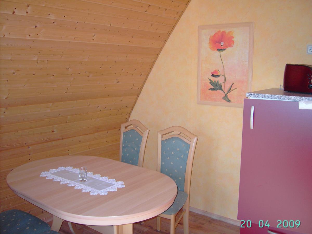 Ferienwohnung Luzinblick Feldberger Seenlandschaft Exterior foto